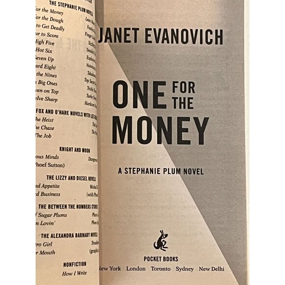 One for the Money Janet Evanovich Book Fiction Stephanie Plum Mystery Crime - Picture 4 of 5